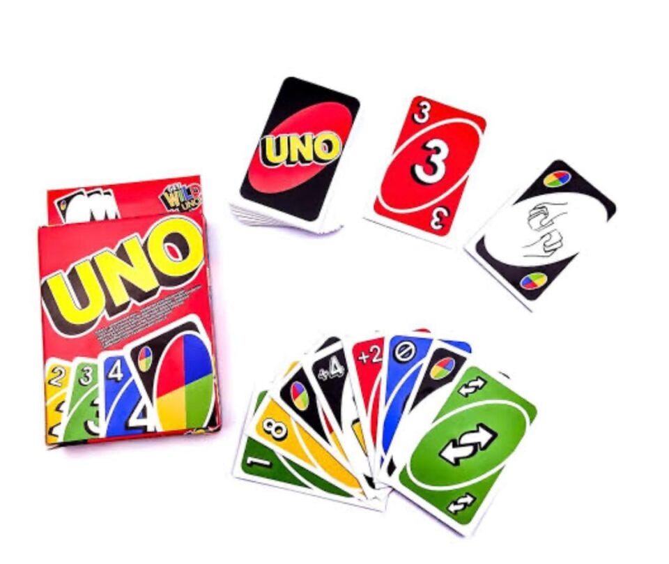 UNO Klasik Kart Oyunu Seti - Eğlenceli Aile ve Arkadaş Kutu Oyunu